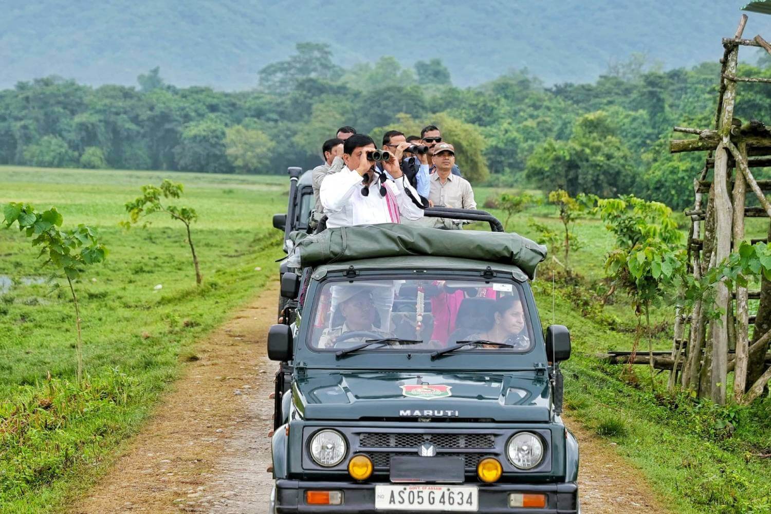 Madhya Pradesh CM Visits Kaziranga National Park